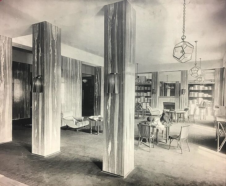 Datei:18 Adolf Loos, Herrensalon Kniže, 146, Avenue des Champs-Élysées, Paris, 1927-28 © Wien Museum.jpg